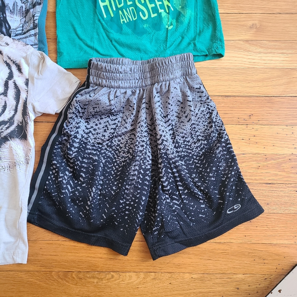 Boys shirts and 1 short. - Picture 10 of 10